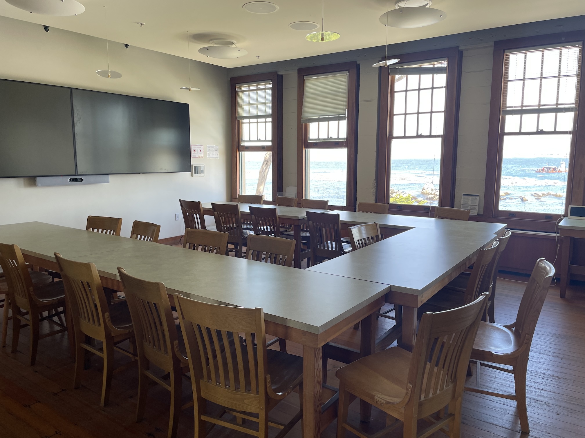 Room Hopkins Agassiz 11